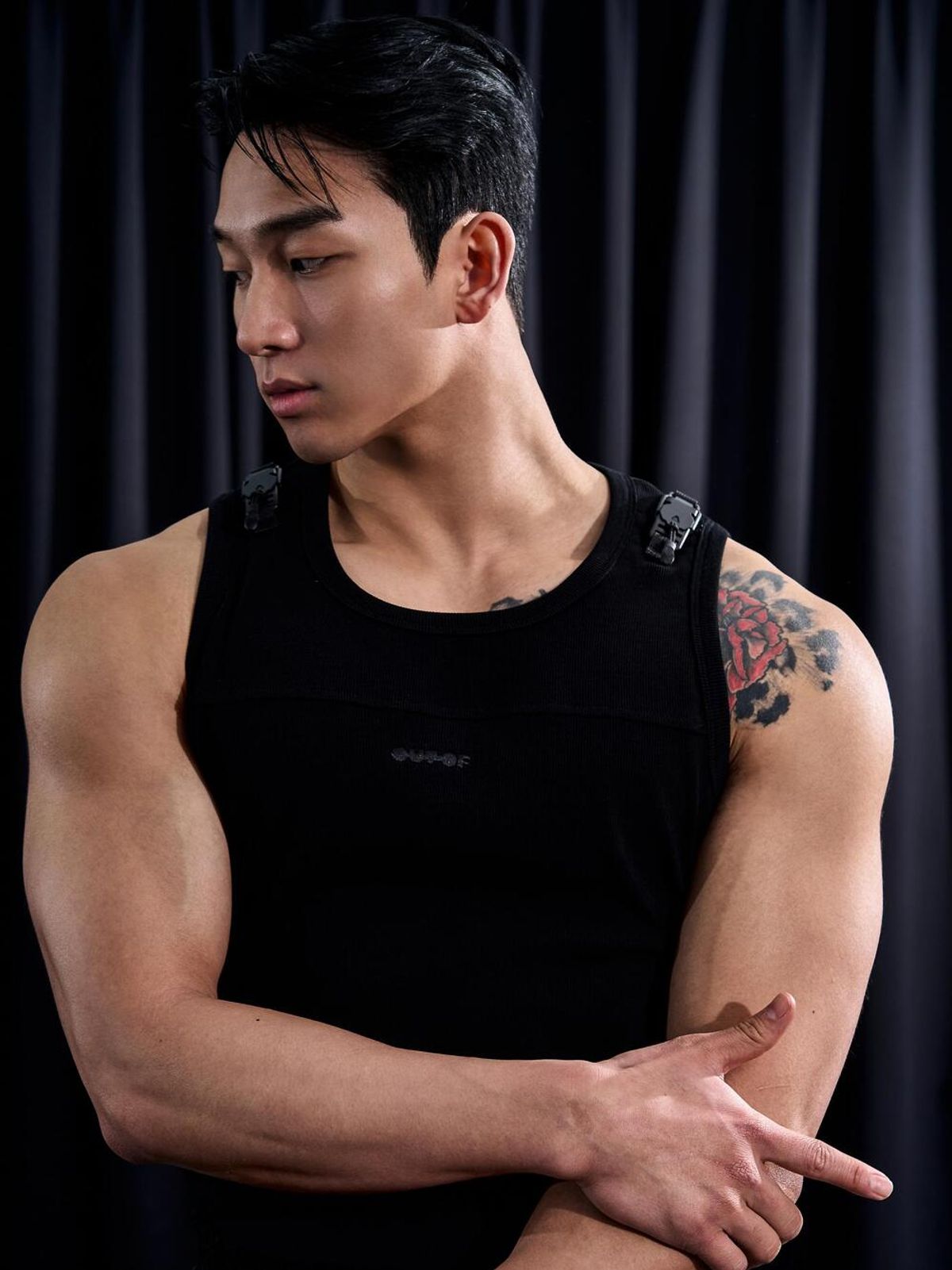 아웃오브(OUTOF) Shoulder Buckle Sleeveless [25 S/S]
