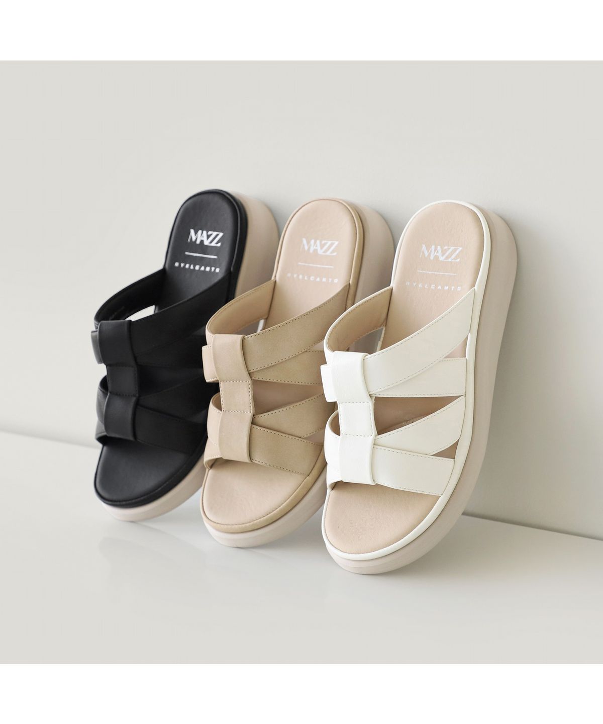 엘칸토(ELCANTO) 마쯔 여성 와이드 위빙 크로스 컴포트 뮬 3.5cm LCWW62M626