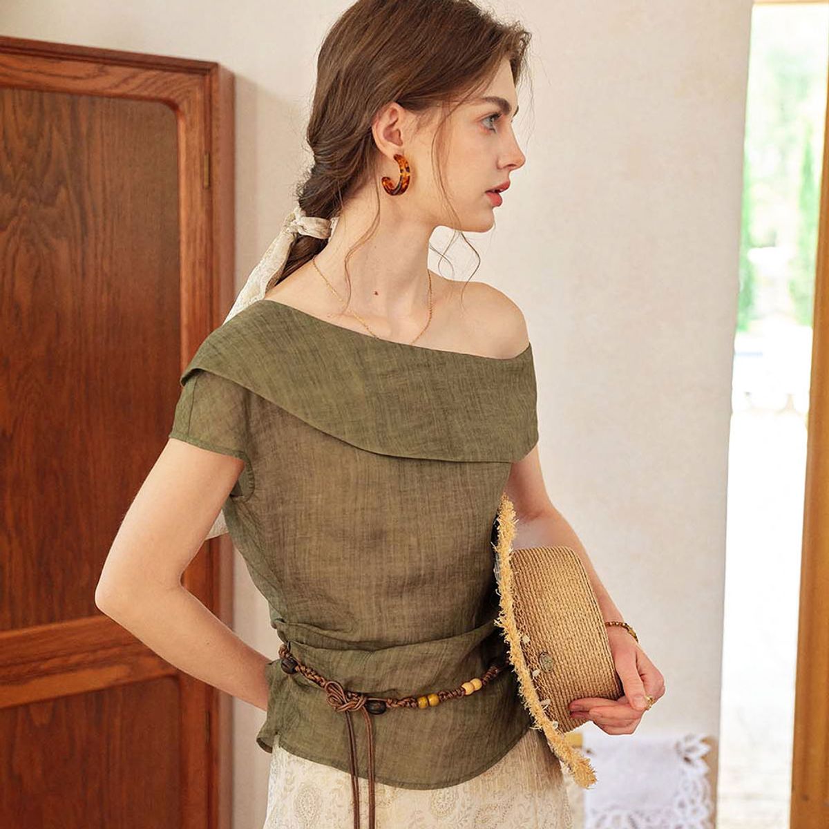 심플레트로(SIMPLE RETRO) SR_Pleats waist slim top