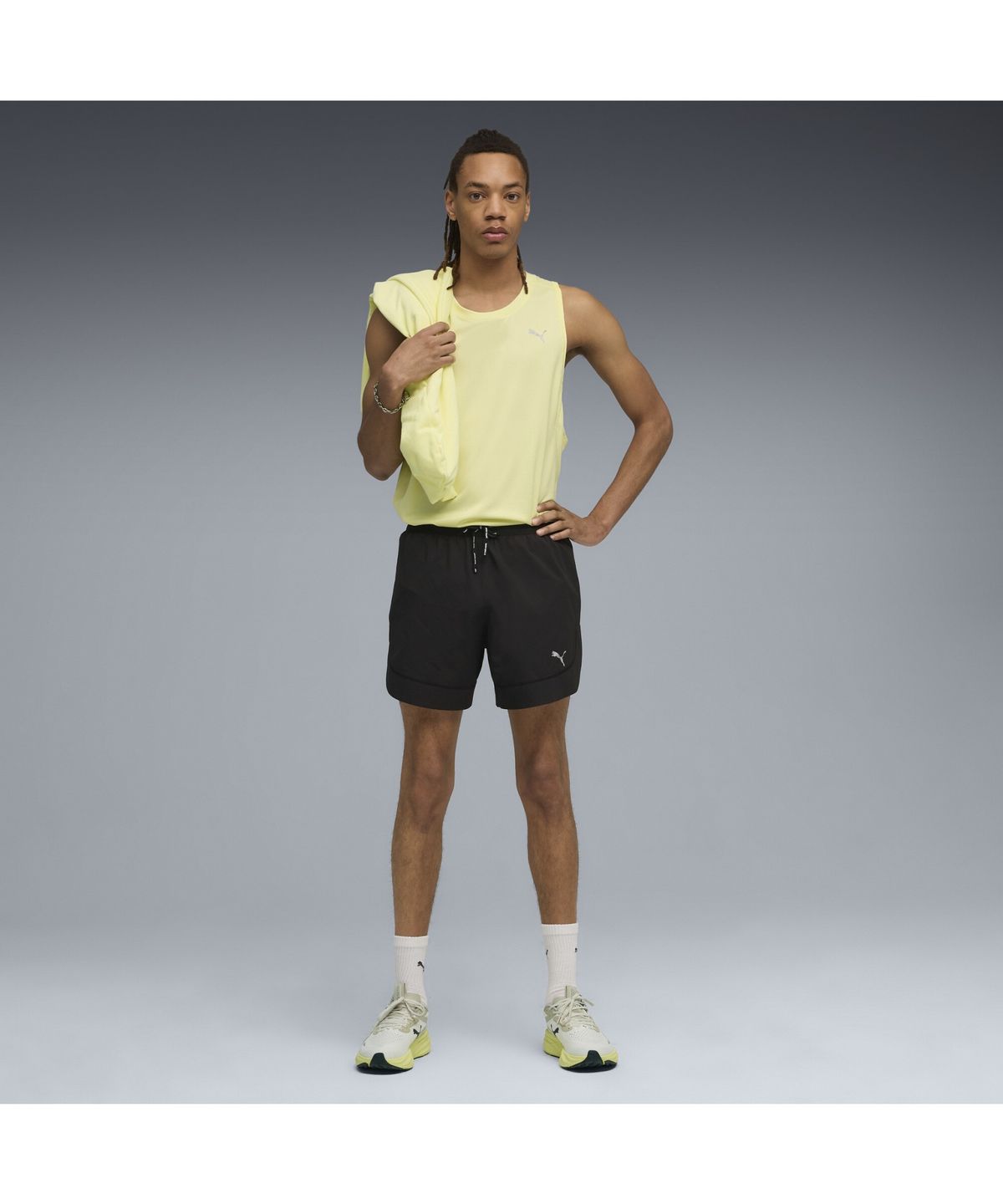 푸마(PUMA) 남성 런 클럽 5인치 울트라위브 그래픽 쇼츠 M Run Club 5  Ultraweave Graphic Short (52823601)