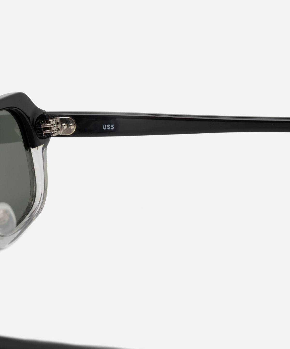 와이엠씨엘케이와이(YMCL KY) USS S9 Eyewear Frame - Frame : BlackXClear / Lens : Grey