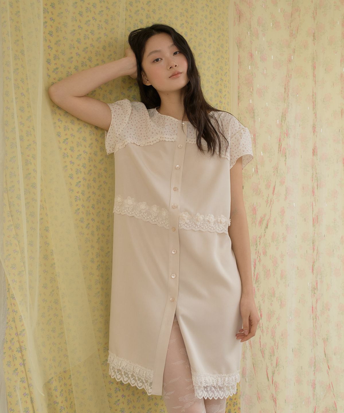 센뉴(SENUE) Flower Lace Cake Shirt Dress (BEIGE)
