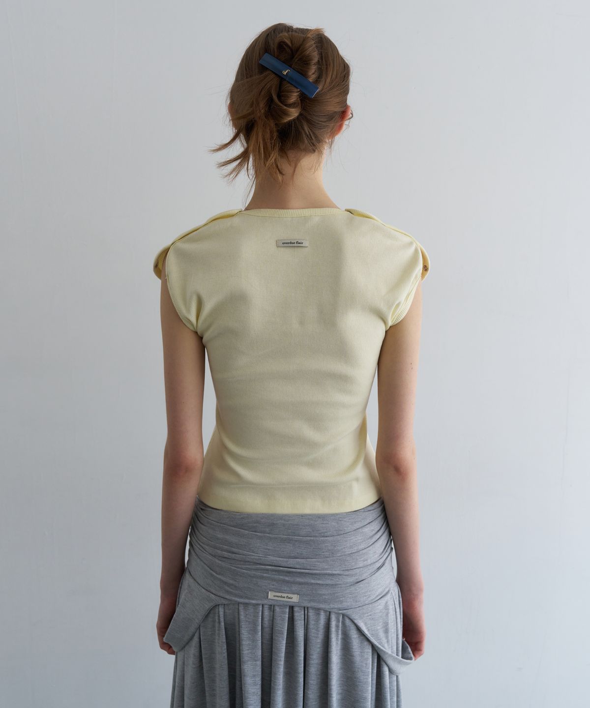 오버듀플레어(OVERDUEFLAIR) SNAP SHOULDER T-SHIRT_LEMON