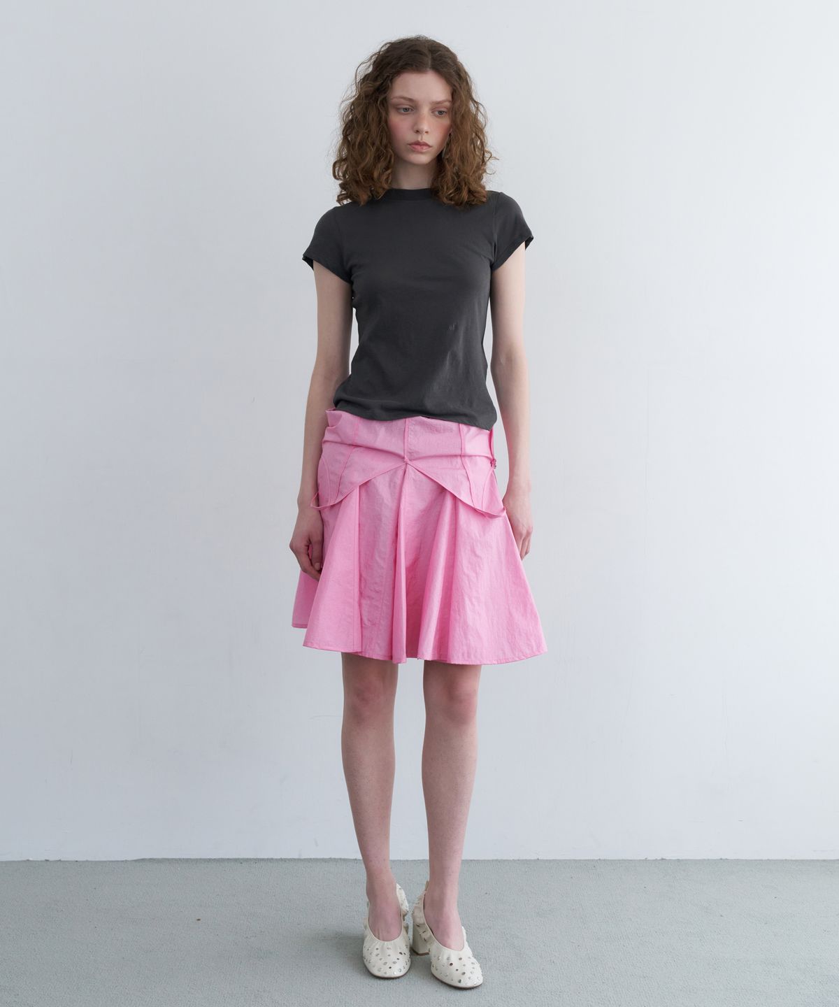 오버듀플레어(OVERDUEFLAIR) OF NATURAL SLIM T-SHIRT_CHARCOAL