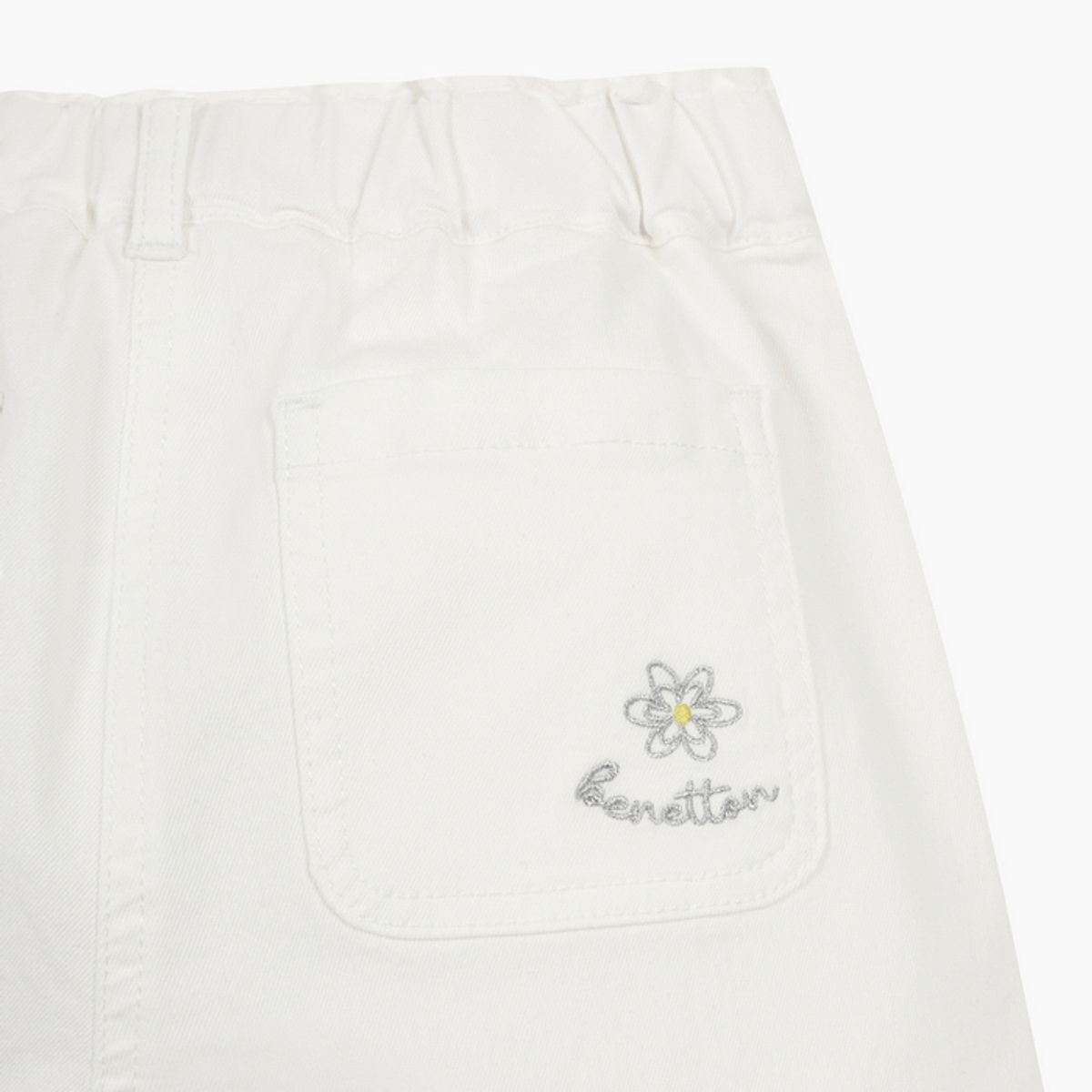베네통키즈(BENETTONKIDS) 플라워 데님 롤업 팬츠_QADP10631IV