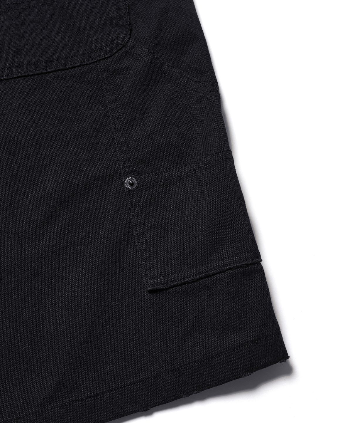 에스파이(ESFAI) CARPENTER BERMUDA SHORTS (BLACK)