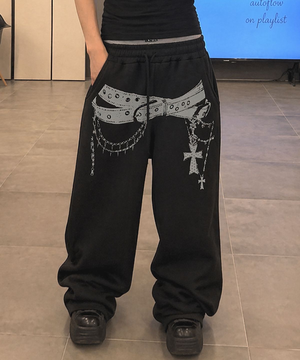 그레이버(GRAVER) [UNISEX]BELTED 트레이닝 와이드 팬츠_2color