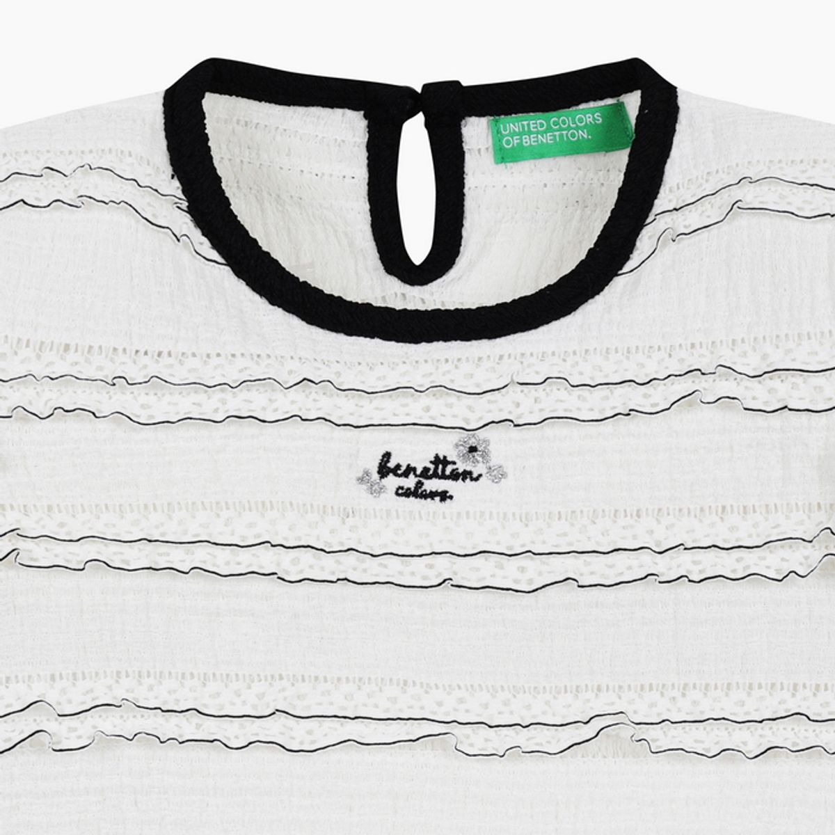 베네통키즈(BENETTONKIDS) 플라워 레이스 퍼프 블라우스_QAWS09631IV