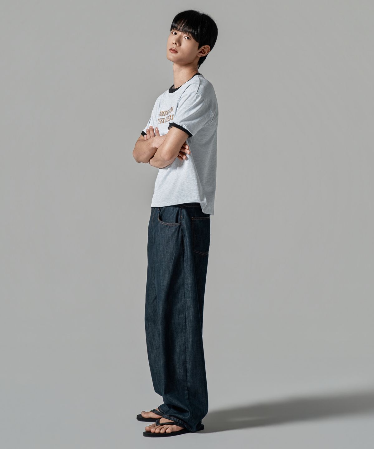 와르(WAAR) M286 논페이드 라이트 커브드 데님 팬츠 _딥 블루
