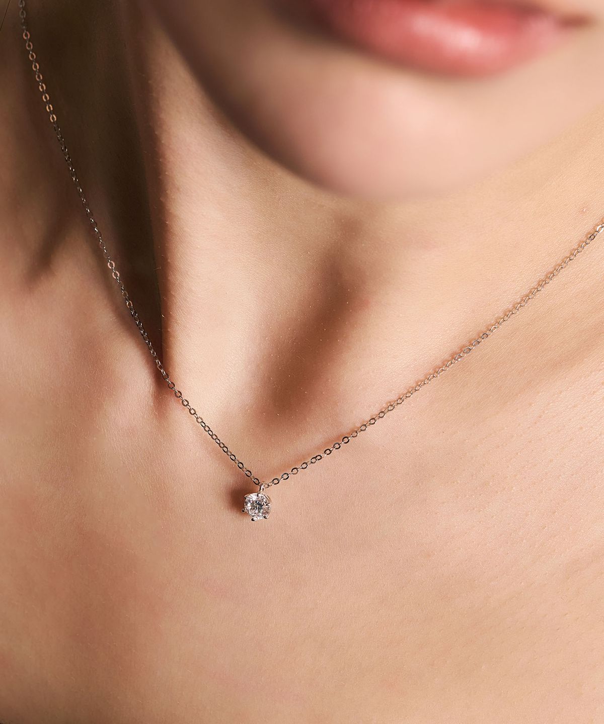 로이드(LLOYD) 시그니처 6프롱 솔리테어 0.5ct 다이아몬드 14K 골드 목걸이 LND26005D