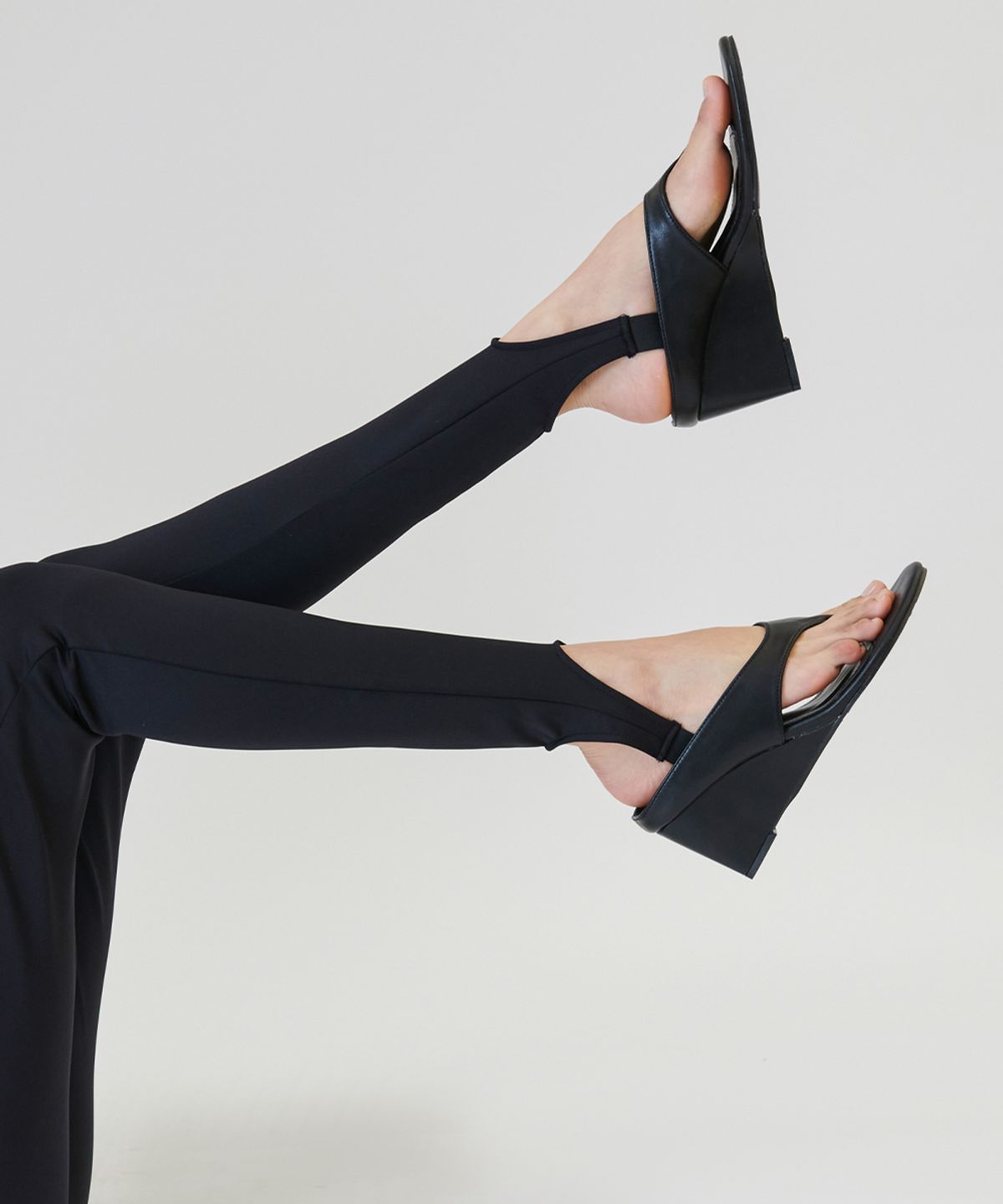 프로젝트 웨이브(PROJECT WAVE) Move Long Ring Leggings