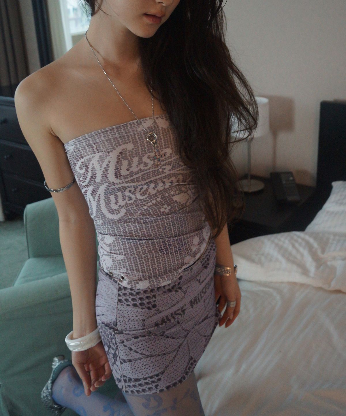 뮤즈뮤지엄(MUSEMUSEUM) Printed Lace Skirt_Mauve