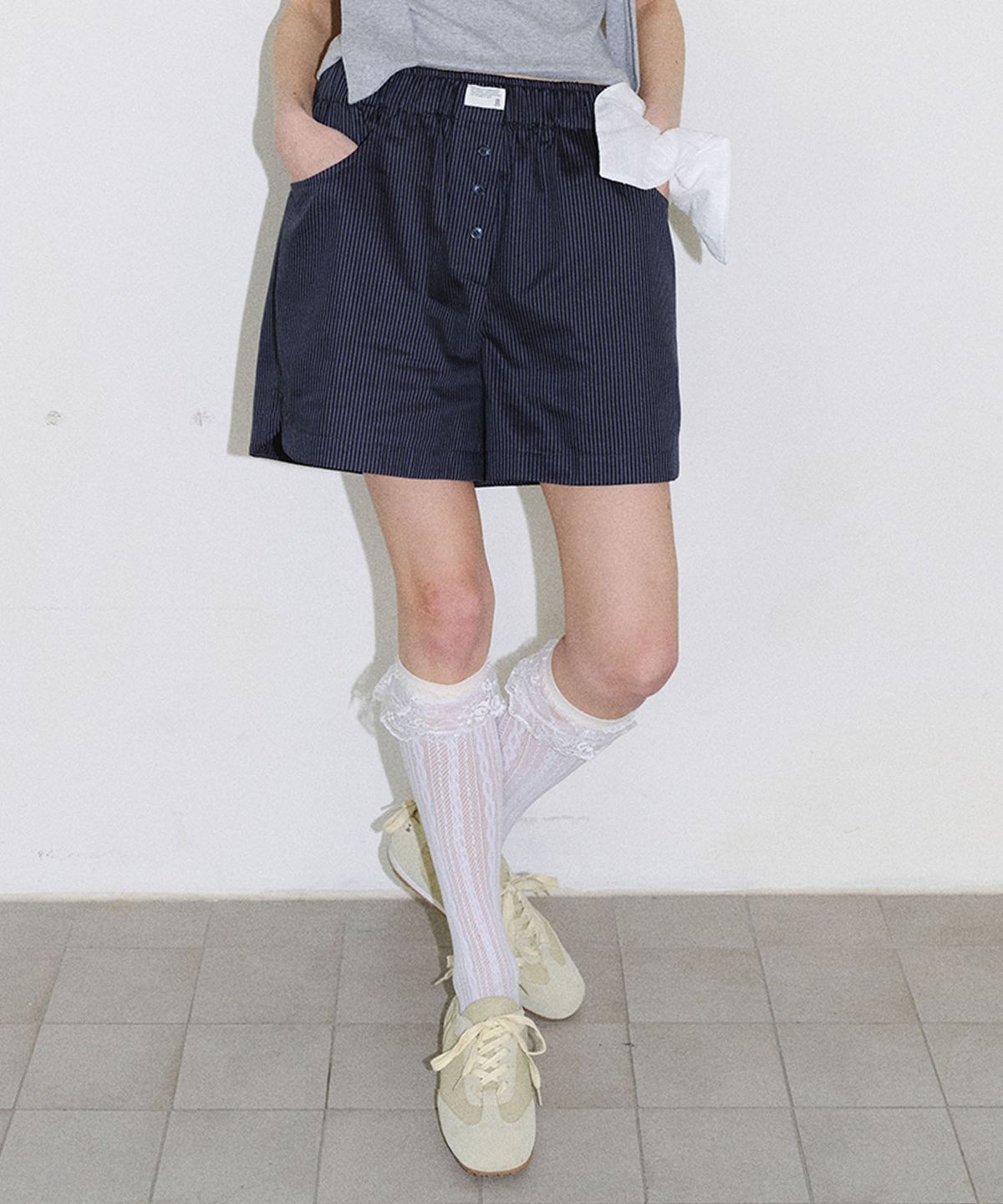 엔오르(EN OR) [CORE] STRIPE COTTON TRUNK PANTS - NAVY