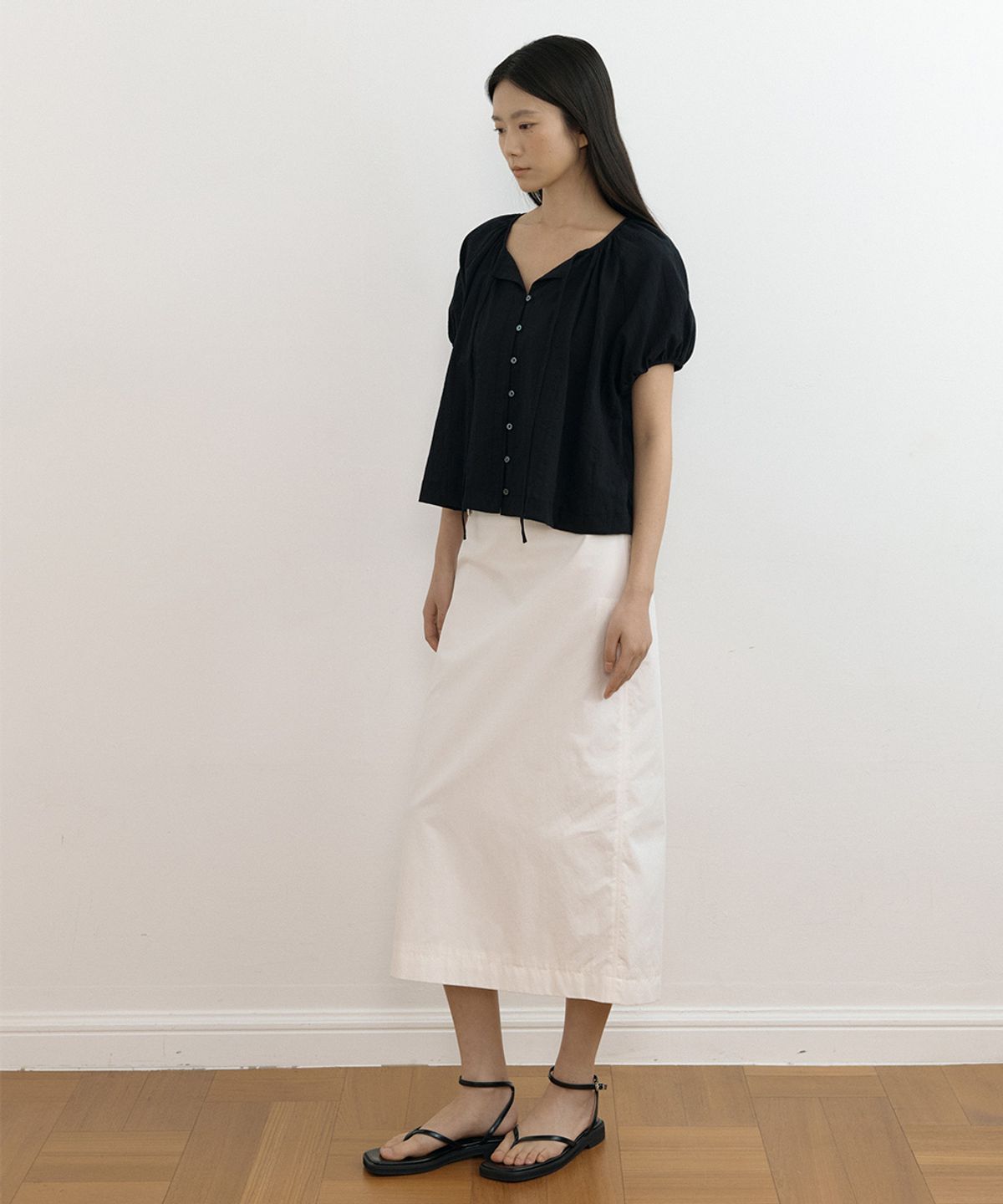링서울(LINGSEOUL) jacquard shirring string blouse-black