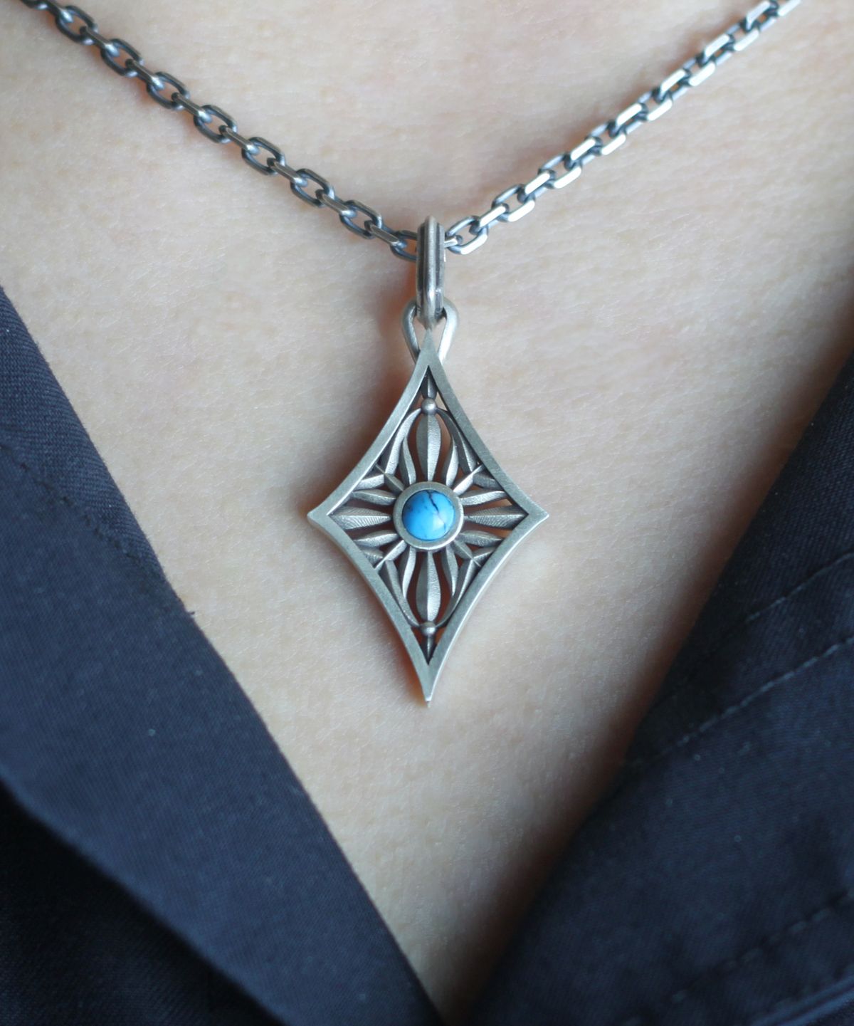 야규(YAGYU) 인워드_Necklace