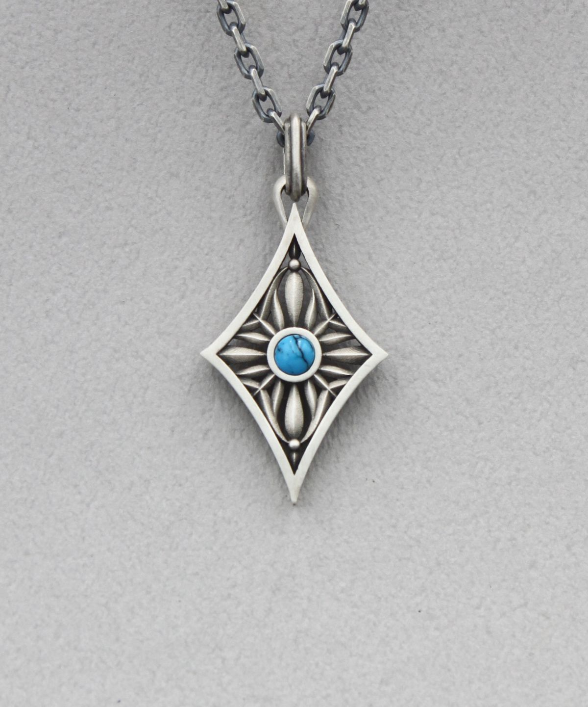 야규(YAGYU) 인워드_Necklace