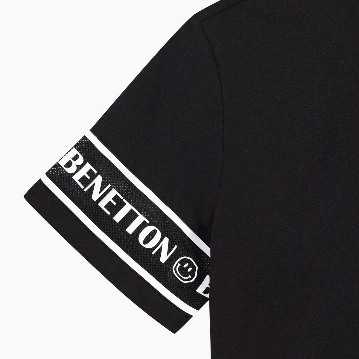 베네통키즈(BENETTONKIDS) 매쉬 슬리브 그래픽 티셔츠_QATS52631BK
