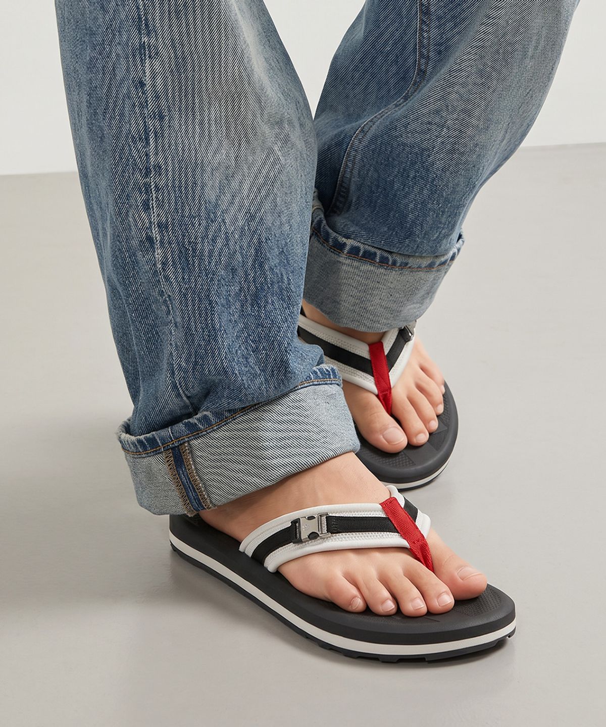 락피쉬웨더웨어(ROCKFISH WEATHERWEAR) FLIPFLOW AERO BUCKLE - 4 colors