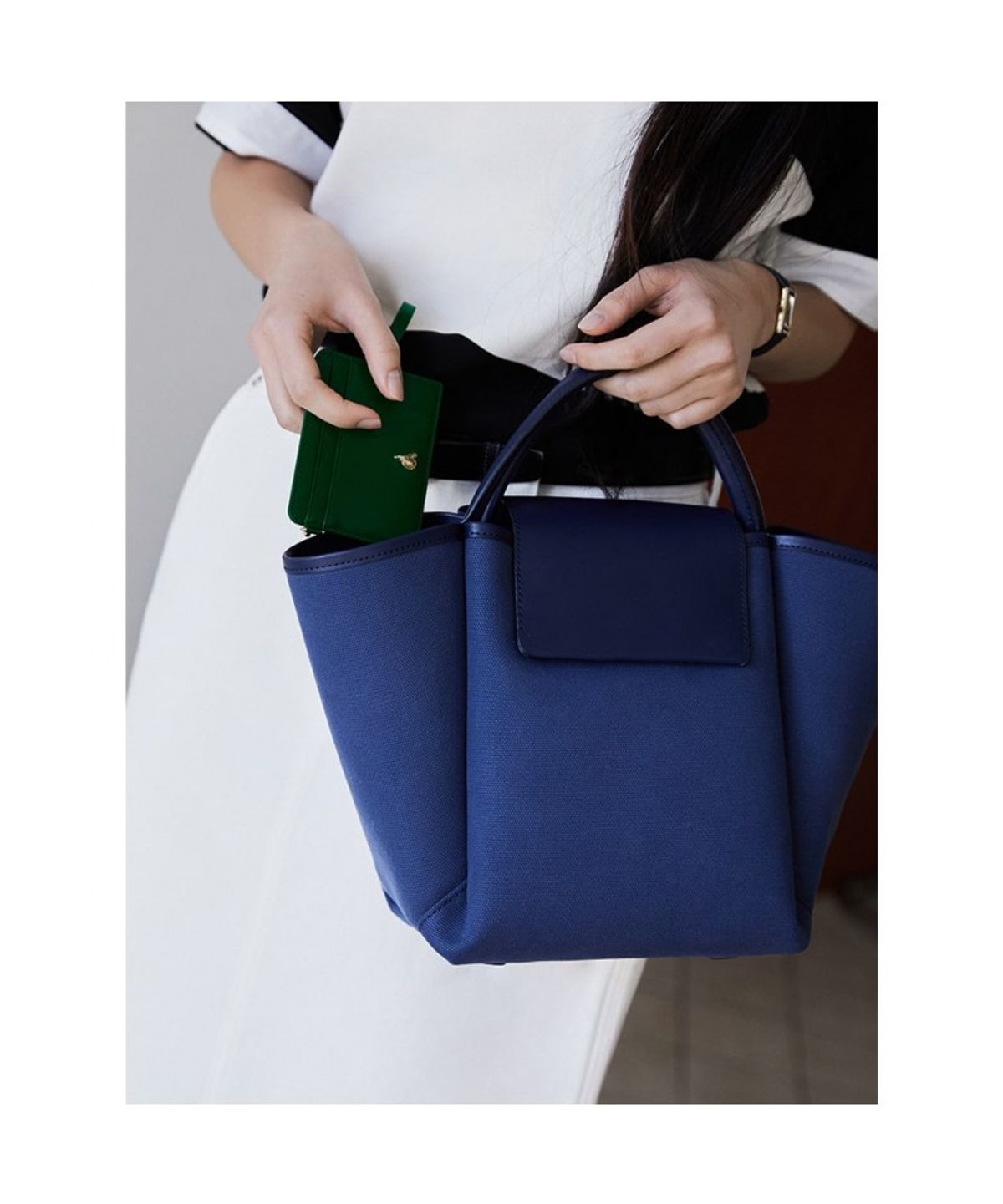 빈폴 액세서리(BEANPOLE ACCESSORY) 베러 캔버스 미디엄 토트백  네이비
