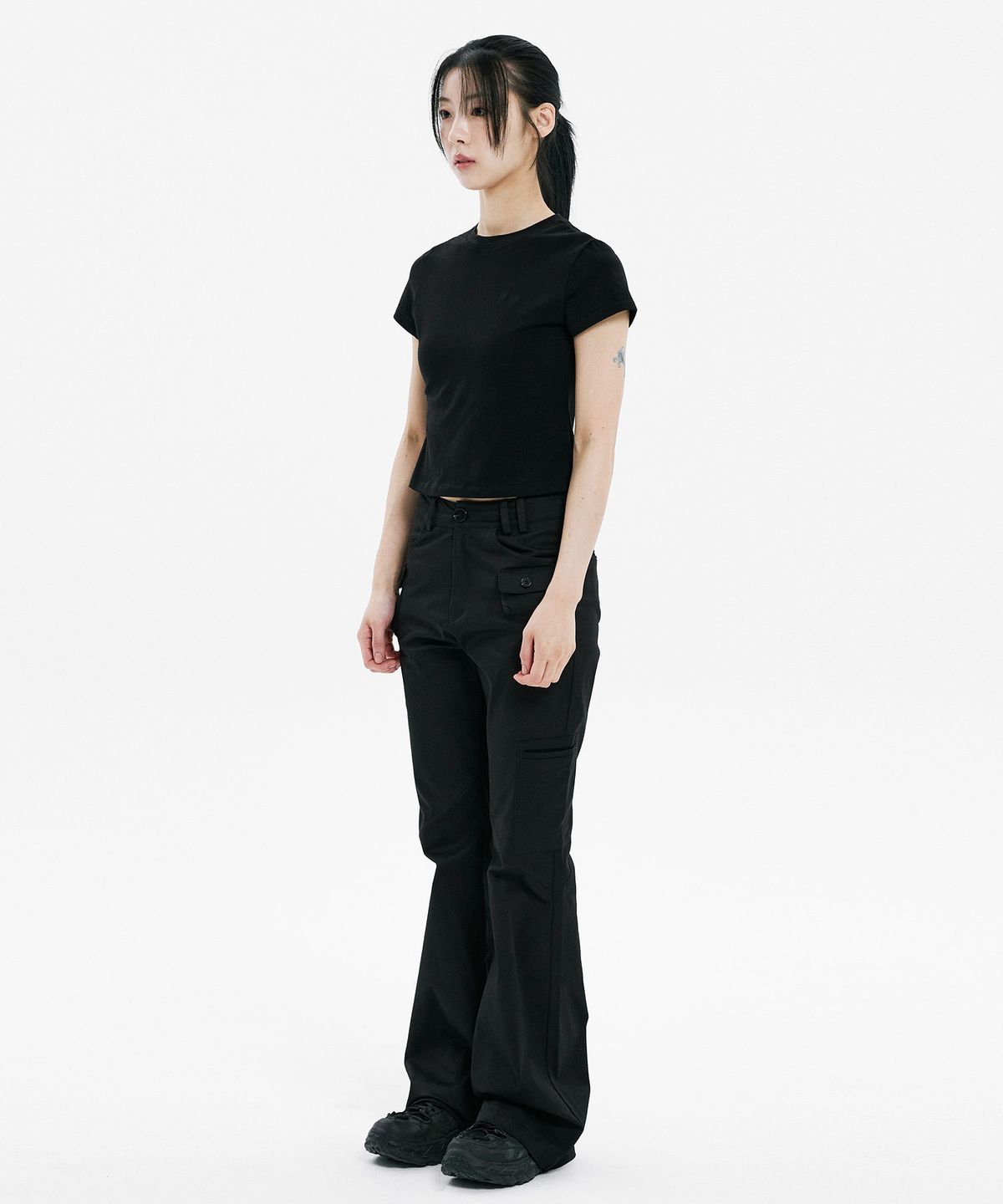 하나히(HANAHI) Hanahi crop top BLACK