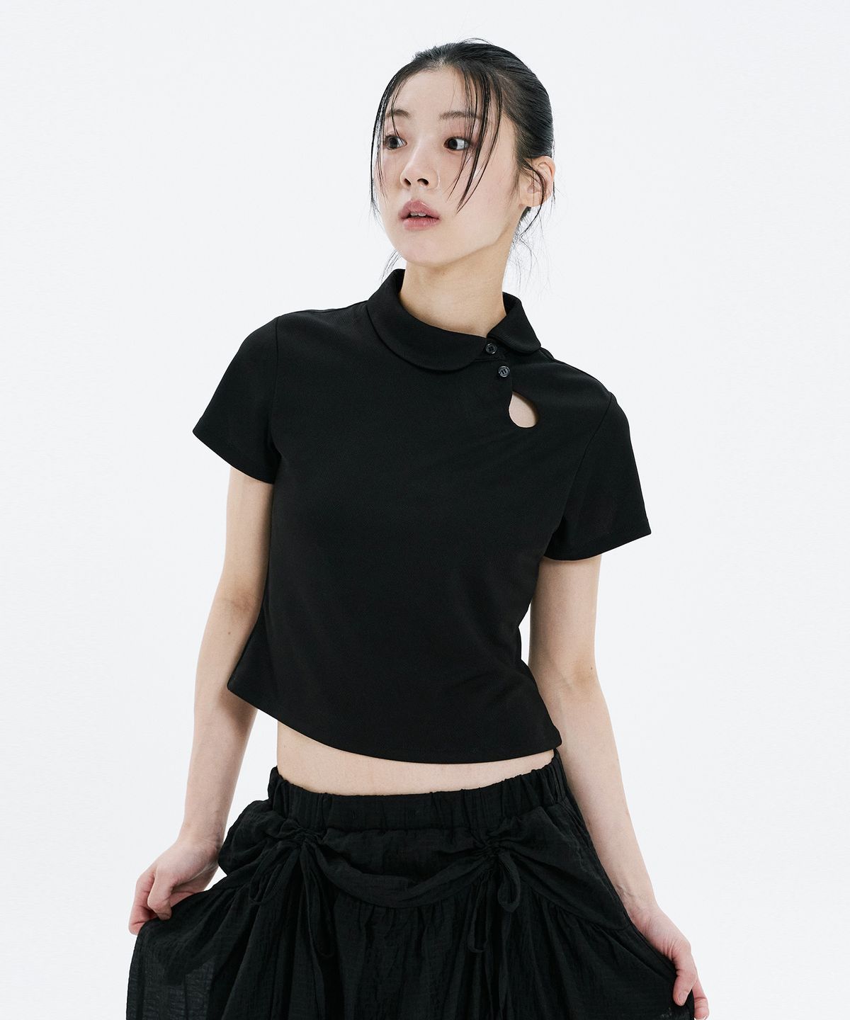 하나히(HANAHI) Polka dot round collar tee BLACK