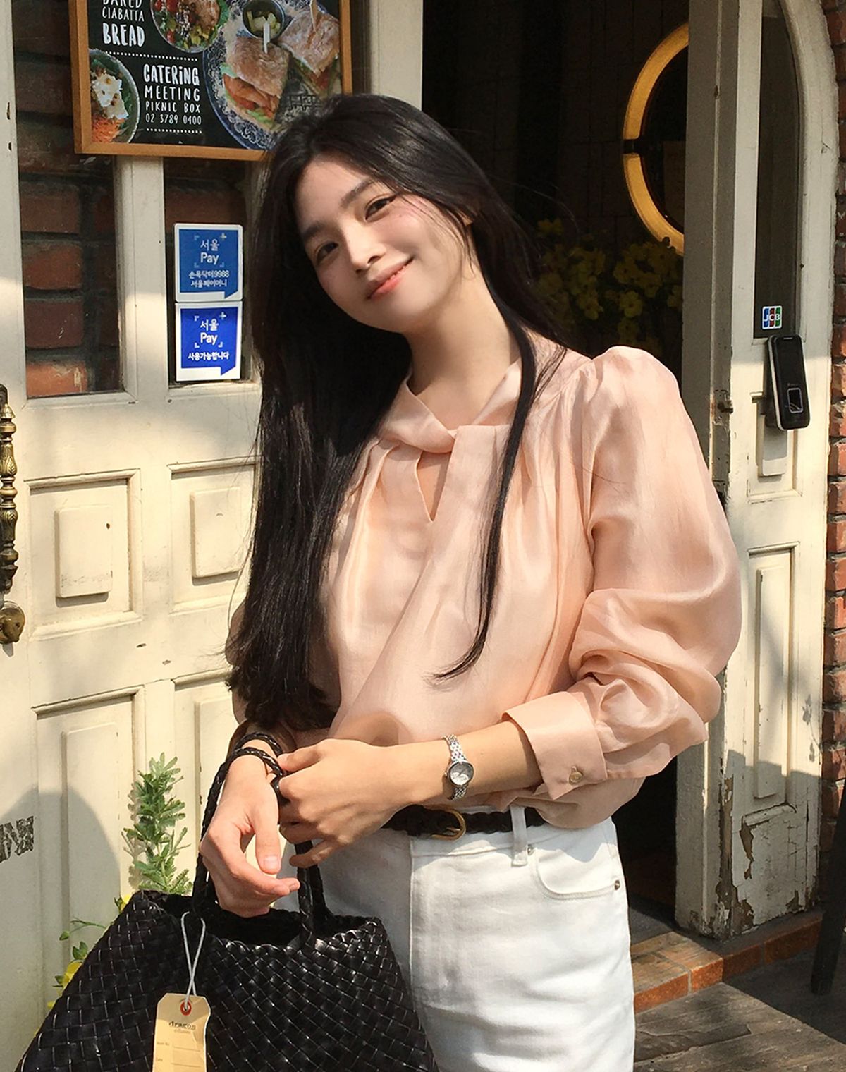 지에마르(GIEMAR) [사이즈 추가 ] TWIST TWO WAY TIE BLOUSE PEACH 트위스트 투웨이 타이 블라우스 피치