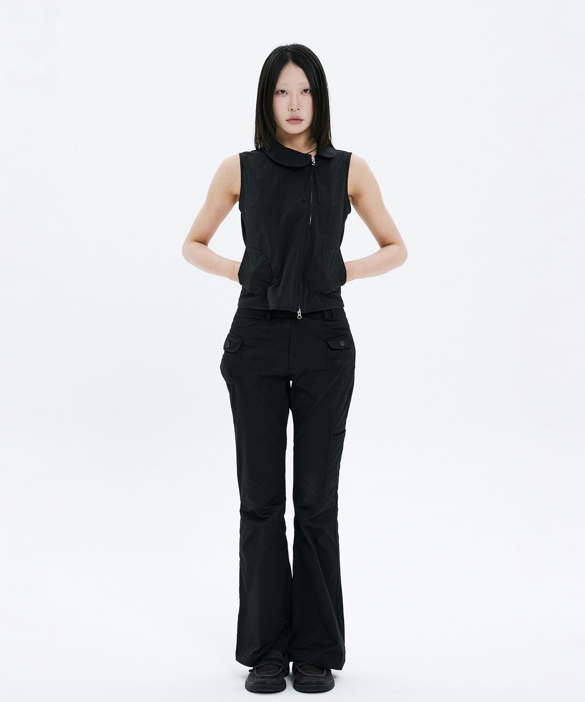 하나히(HANAHI) Zip pocket sleeveless jacket BLACK