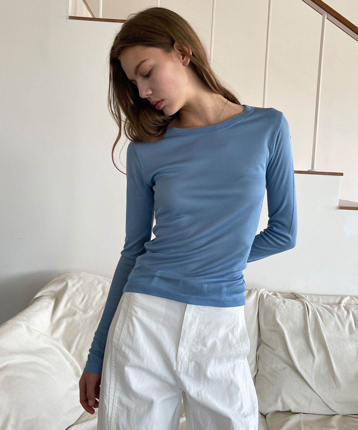 레이버러스(RAVEROUS) 시어 텐셀 티셔츠_블루