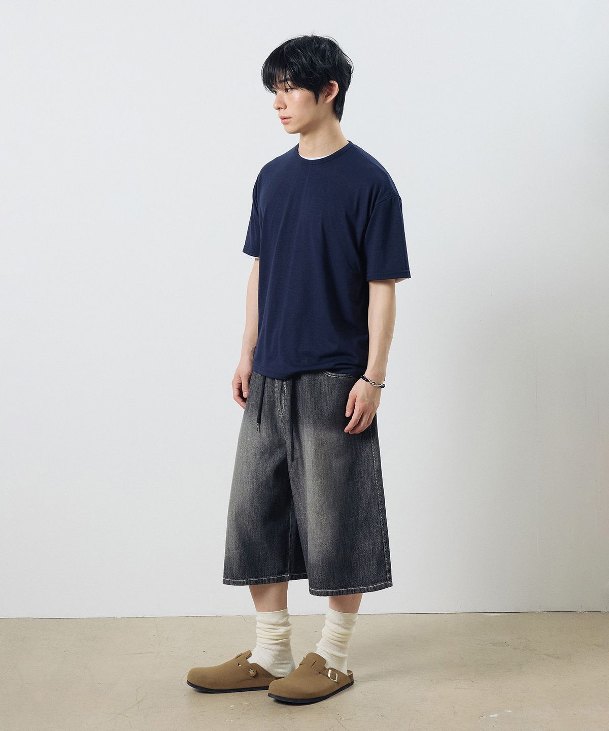 딥센스(DEEP SENSE) 빈티지 워싱 린넨 데님 버뮤다 팬츠 - 블랙