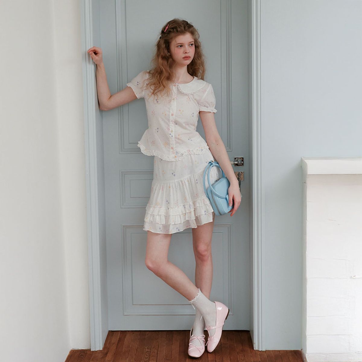 쎄무아듀(CEST MOIDEW) Cest_Floral lace collar blouse