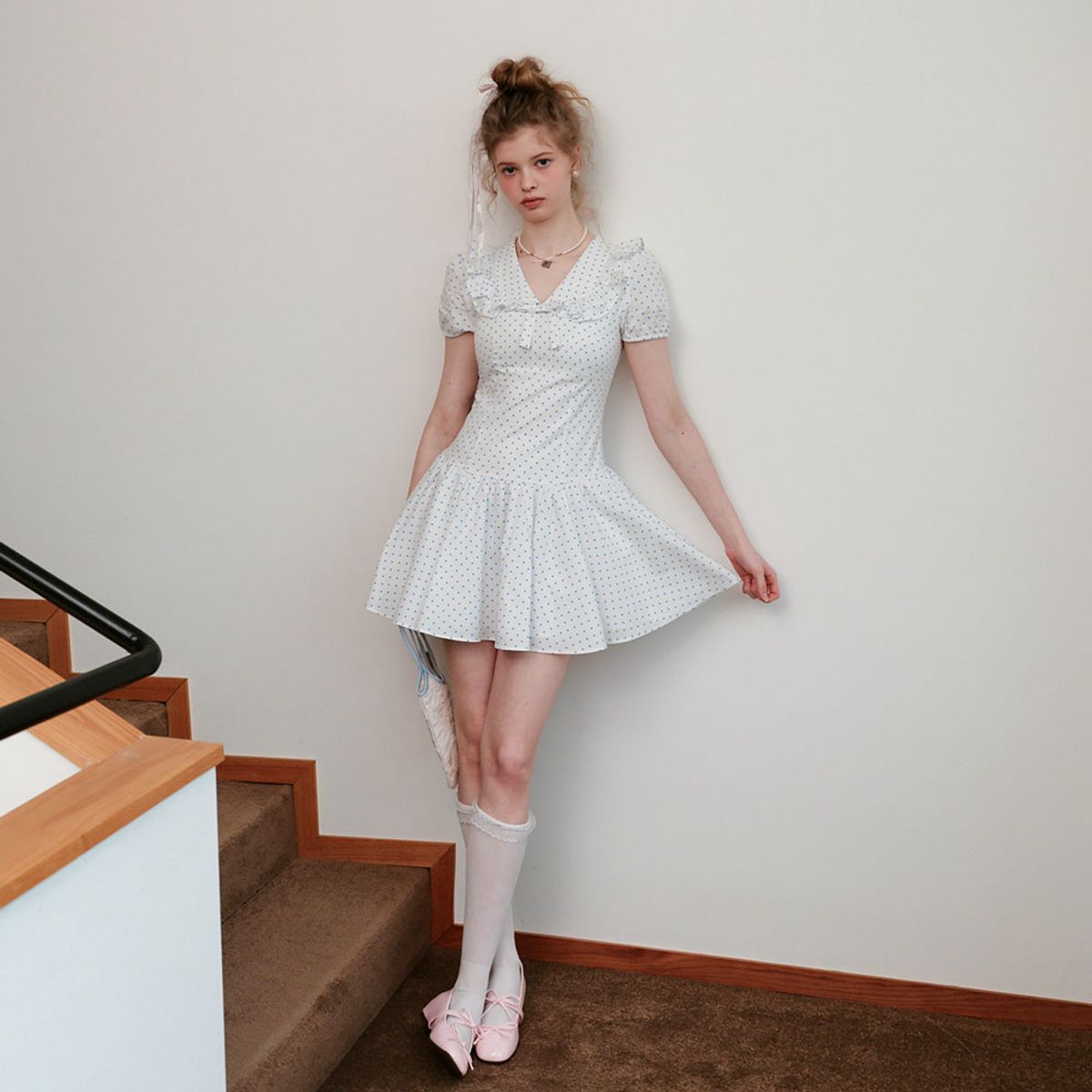 쎄무아듀(CEST MOIDEW) Cest_Polka dot ruffle collar mini dress