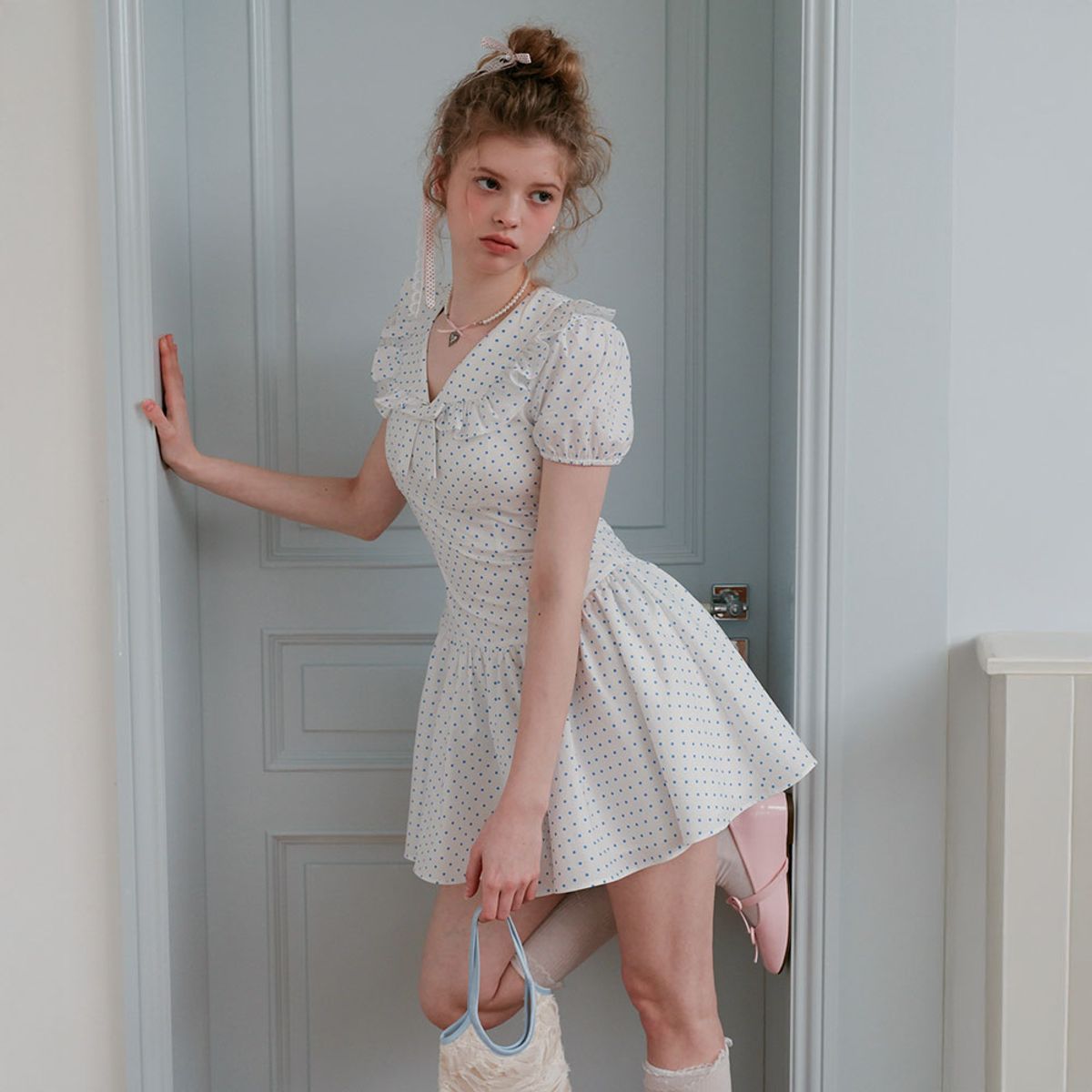 쎄무아듀(CEST MOIDEW) Cest_Polka dot ruffle collar mini dress