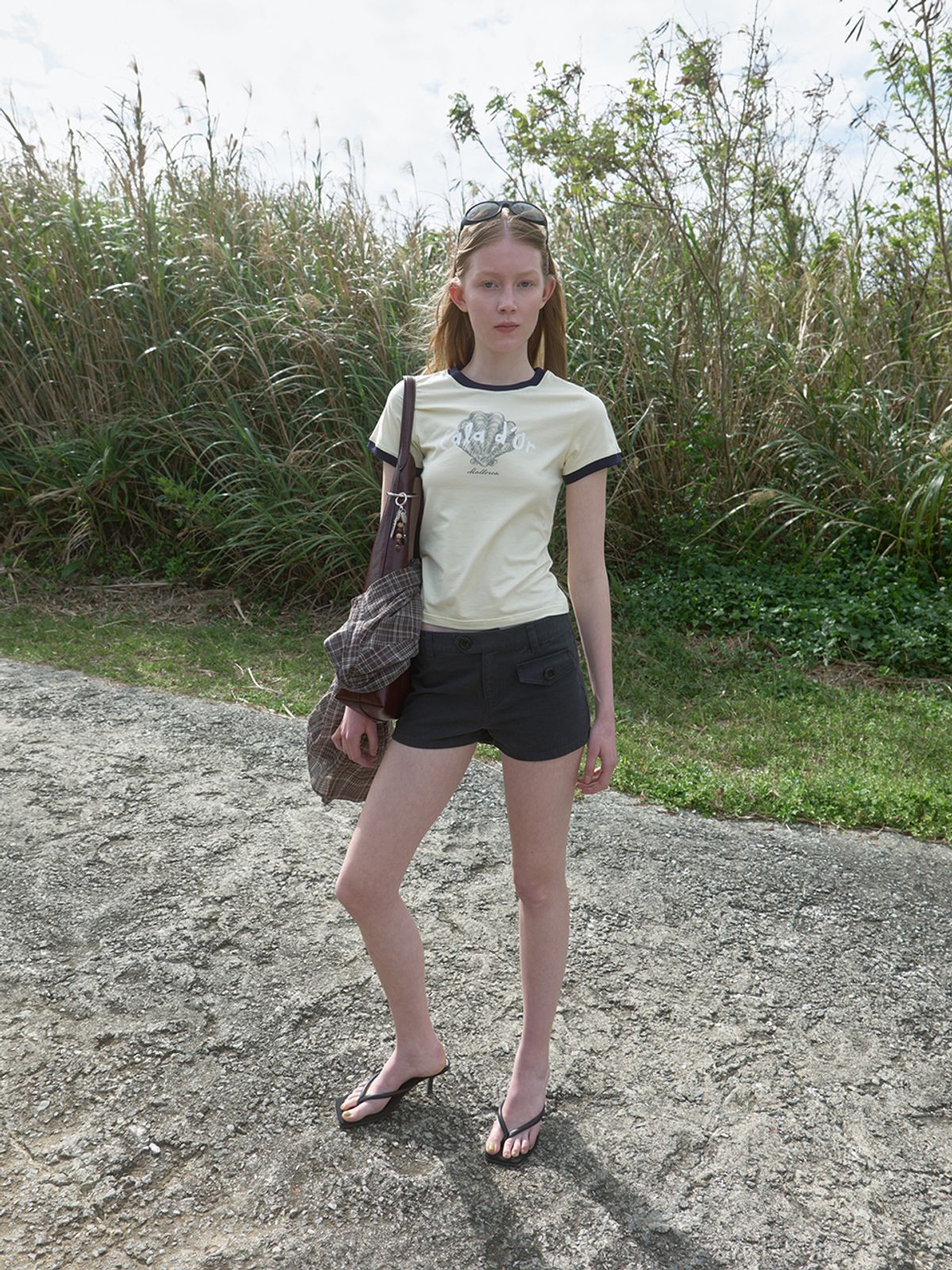 기준(KIJUN) Pocketed Mini Shorts Charcoal