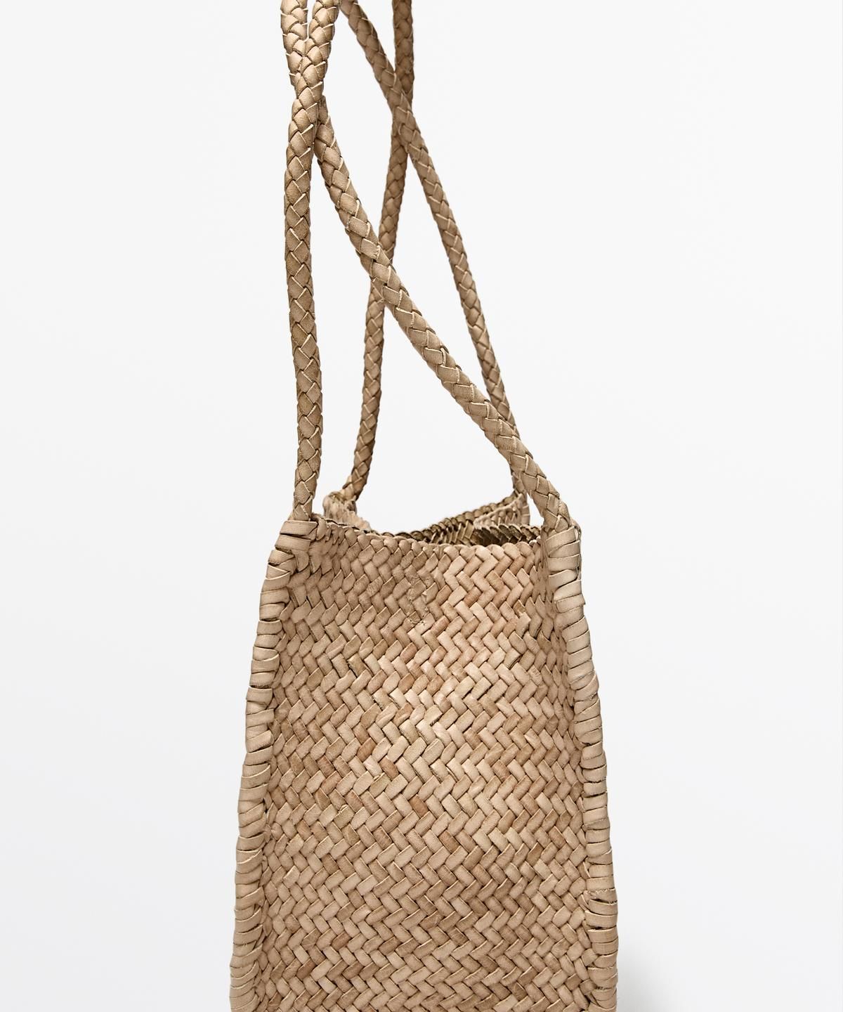 마시모두띠(MASSIMO DUTTI) 나파 가죽 위빙 버킷 백