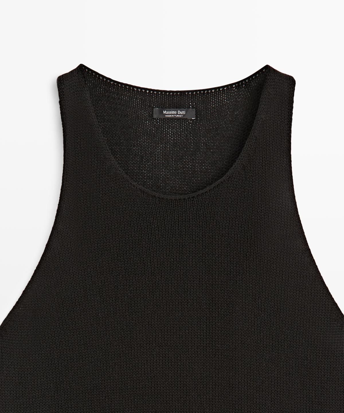 마시모두띠(MASSIMO DUTTI) 슬리브리스 홀터넥 니트 탑