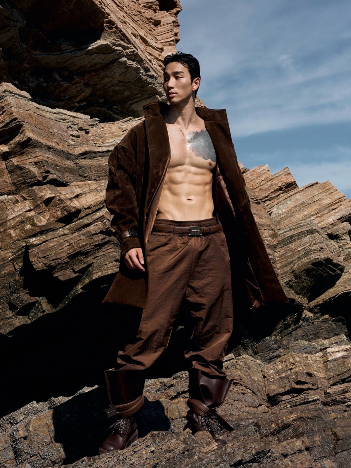 아웃오브(OUTOF) Brown Doulble Band Nylon Pant