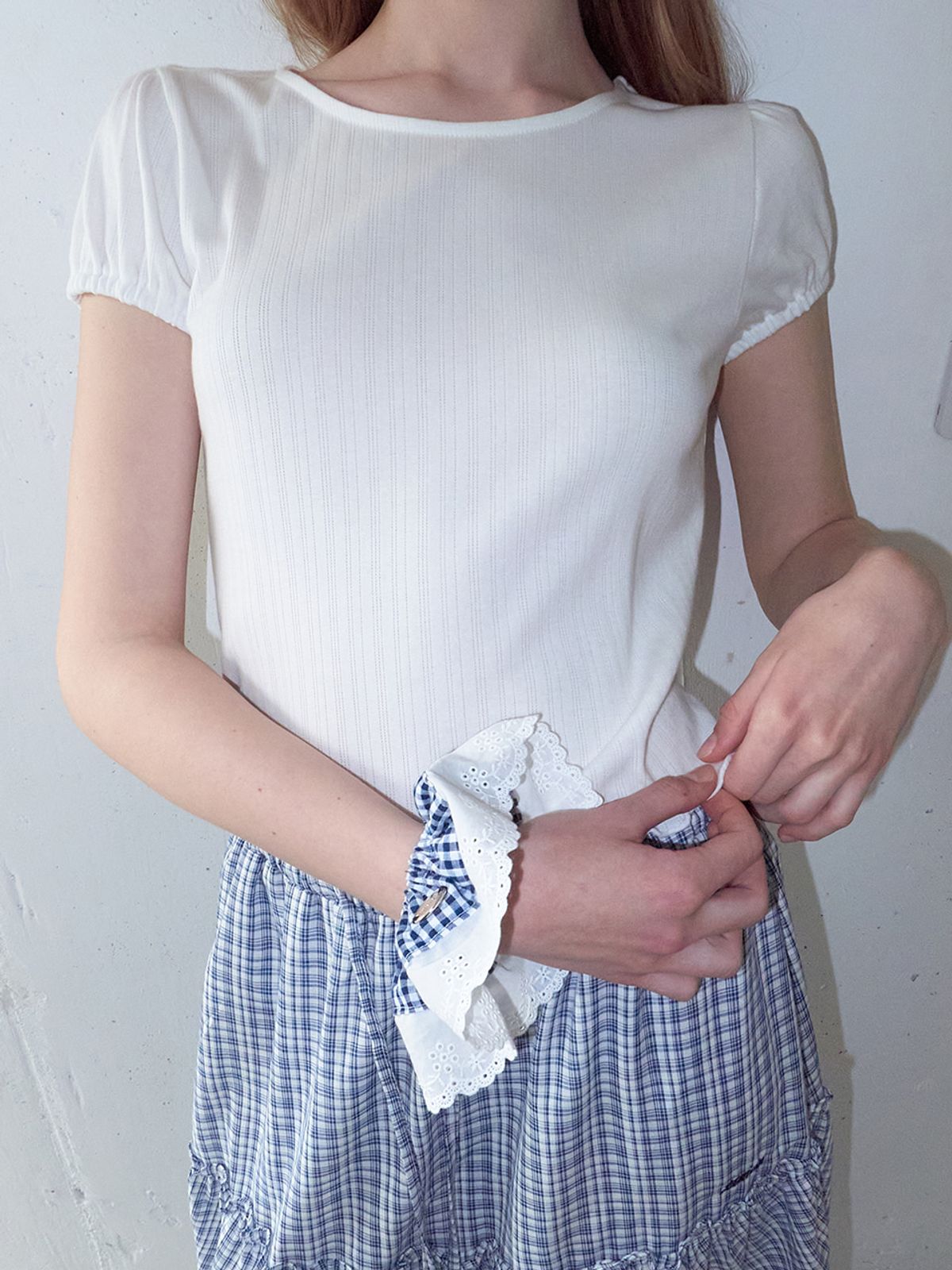 에트몽(ETMON) Eyelet Wave T-Shirt, White
