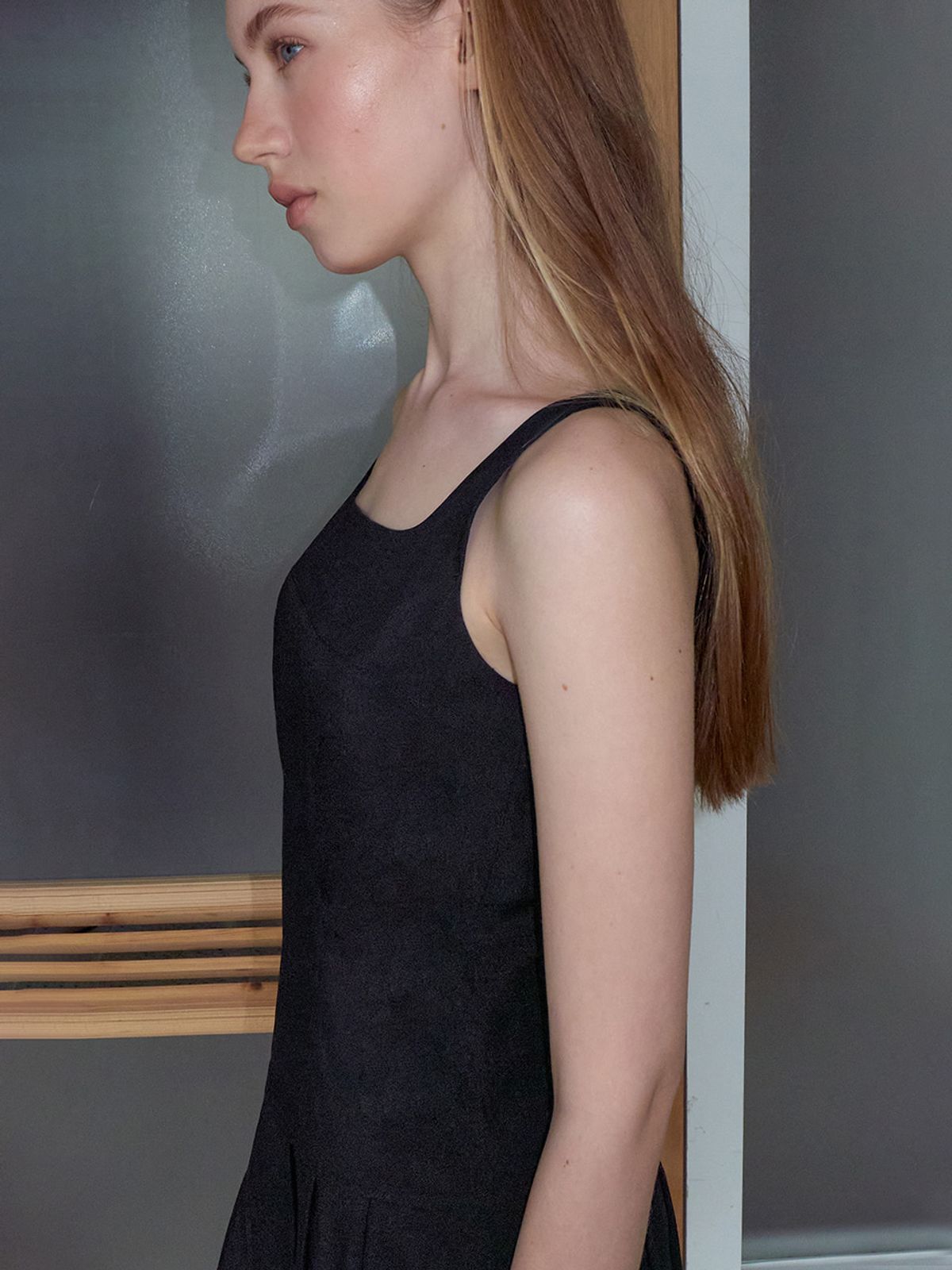 에트몽(ETMON) Pintuck Stitch Sleeveless Dress, Black