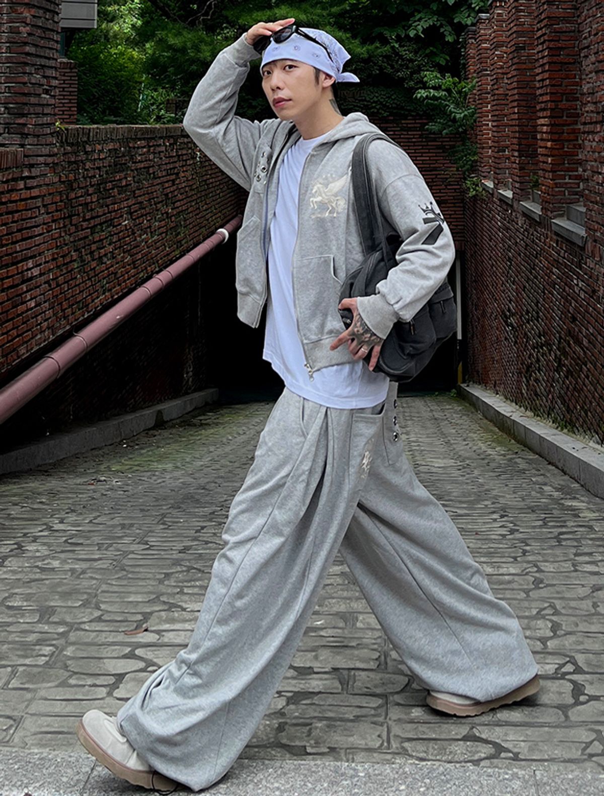 라 메종 스튜디오(LA MAISON STUDIO) EYELET SEVEN HOODIE ZIP-UP MELANGRAY/GRAYCREAM(FCG1ZP696M)