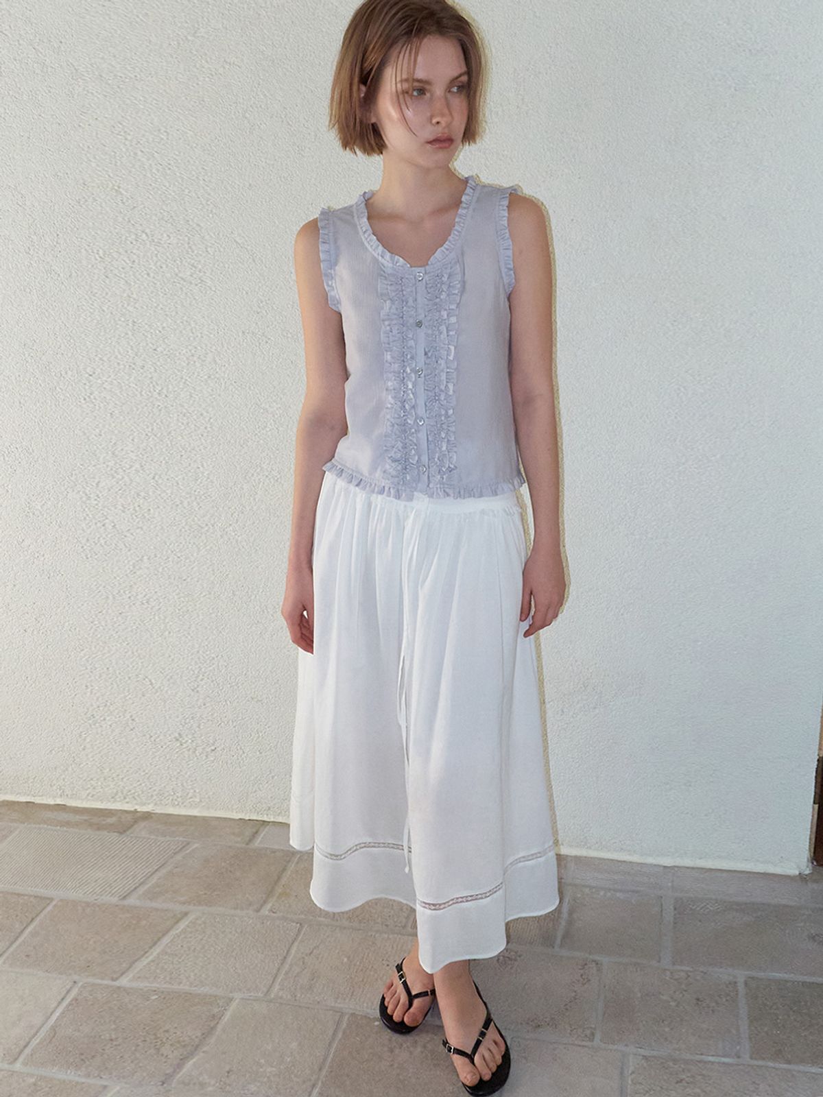 에트몽(ETMON) Lace Strap Skirt, White
