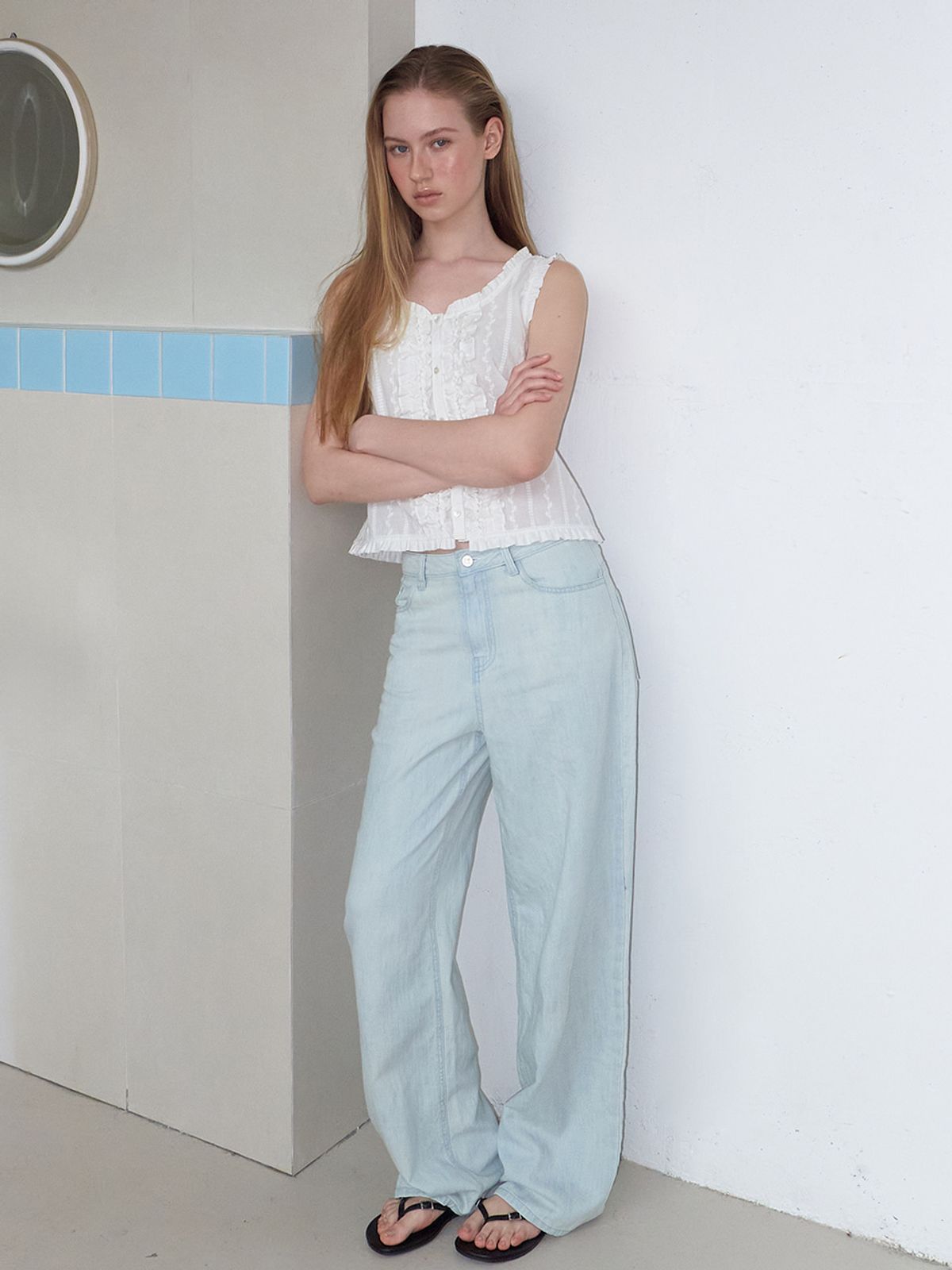 에트몽(ETMON) Double Frill Sleeveless Blouse, White