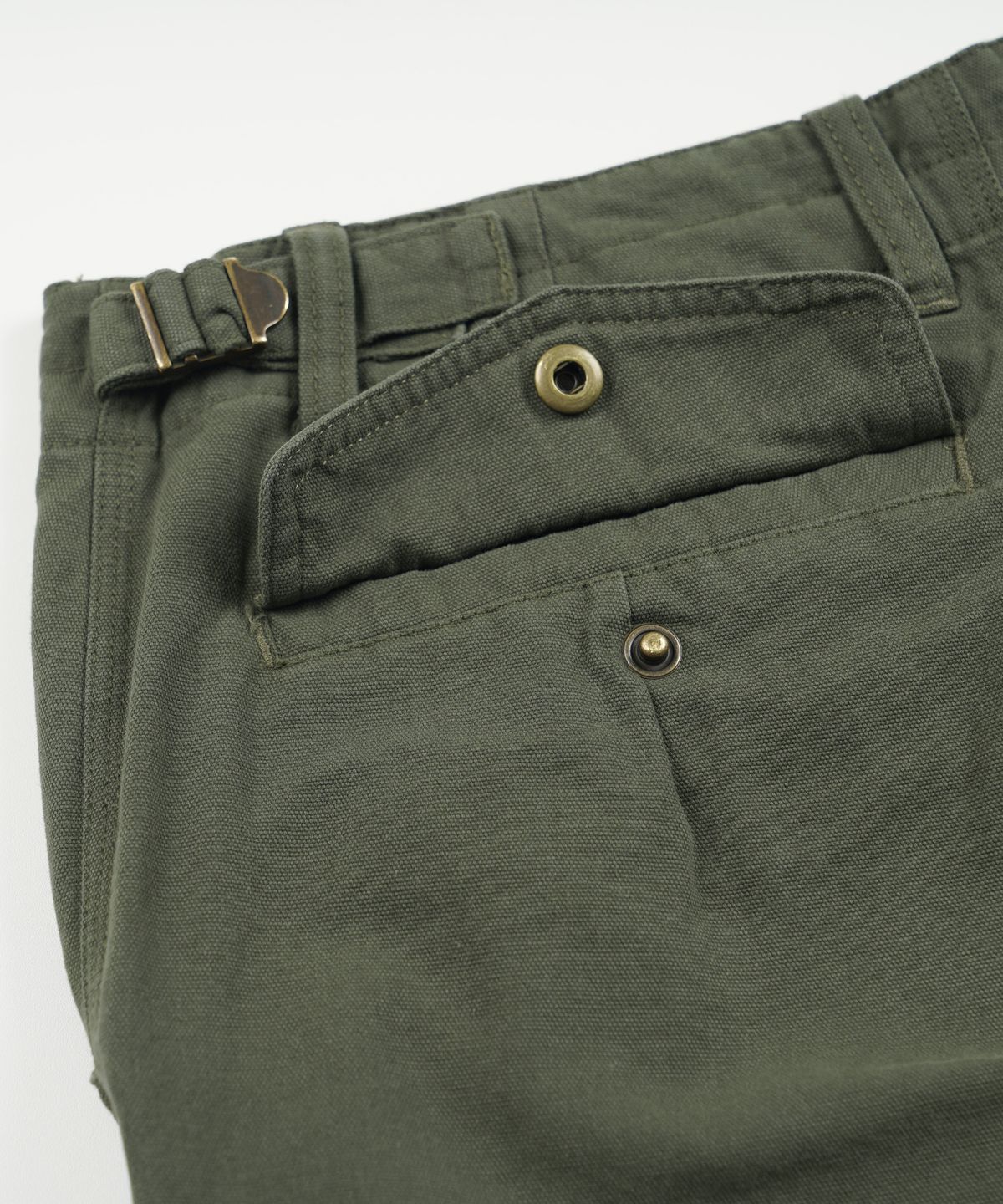 프리즘웍스(FRIZMWORKS) CANVAS ESSENTIAL CARGO SHORTS _ OLIVE