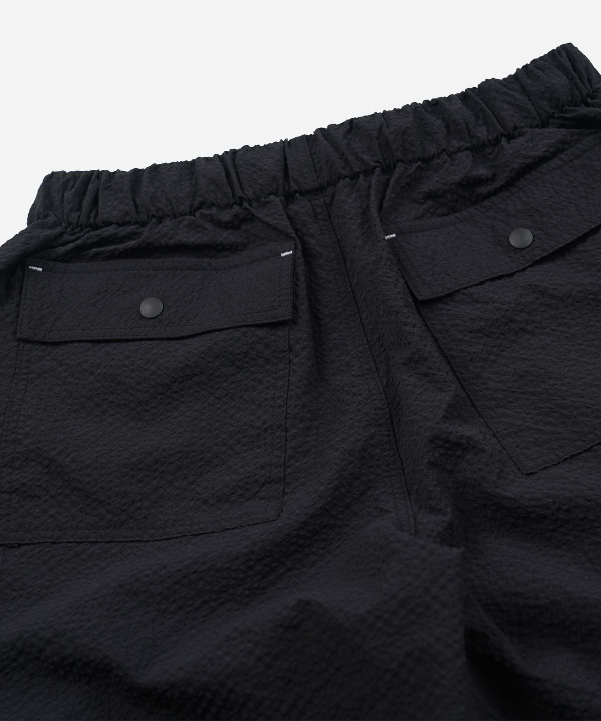 프리즘웍스(FRIZMWORKS) COMFORTABLE BANDING SHORTS _ BLACK