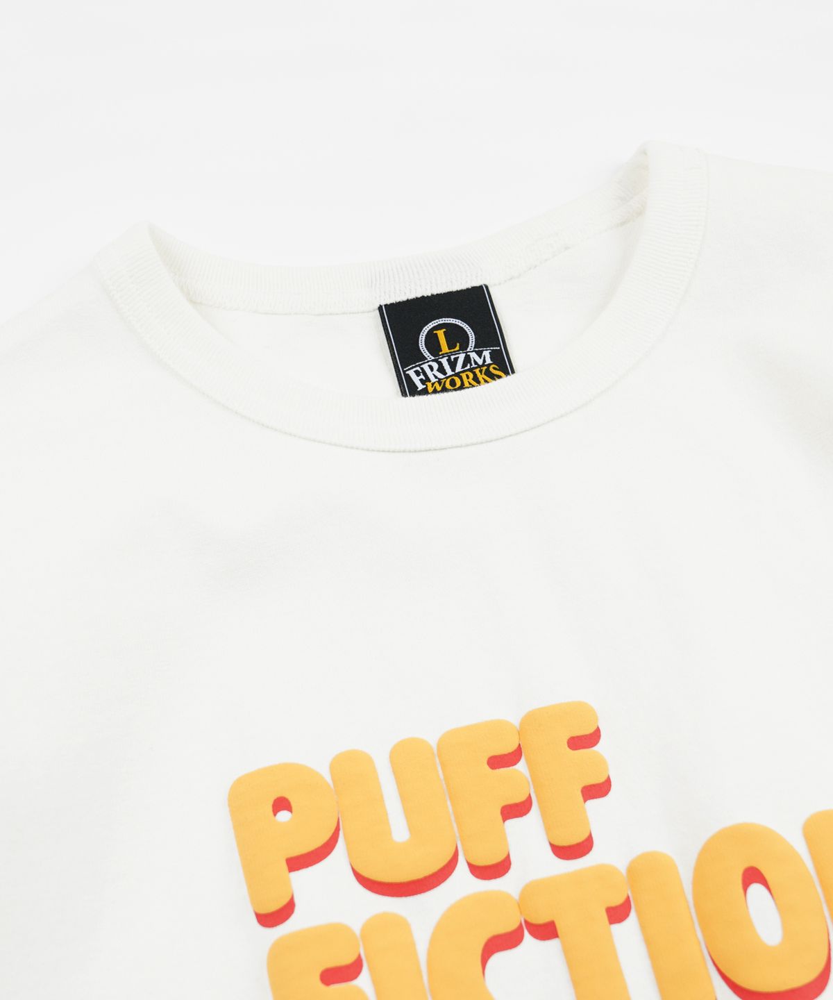 프리즘웍스(FRIZMWORKS) PUFF FICTION HALF TEE _ WHITE
