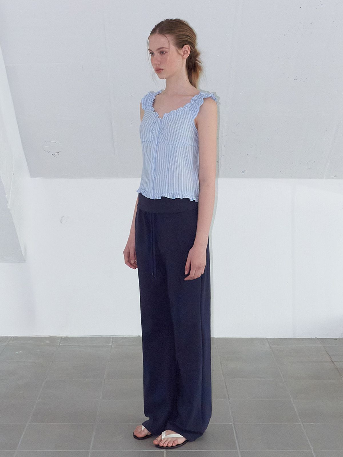 에트몽(ETMON) Fold Strap Pants, Navy