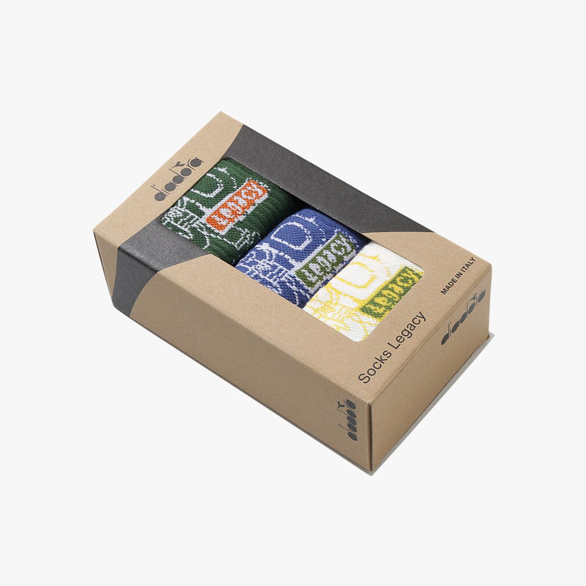 디아도라(diadora) 레거시 삭스 3PCS MULTI