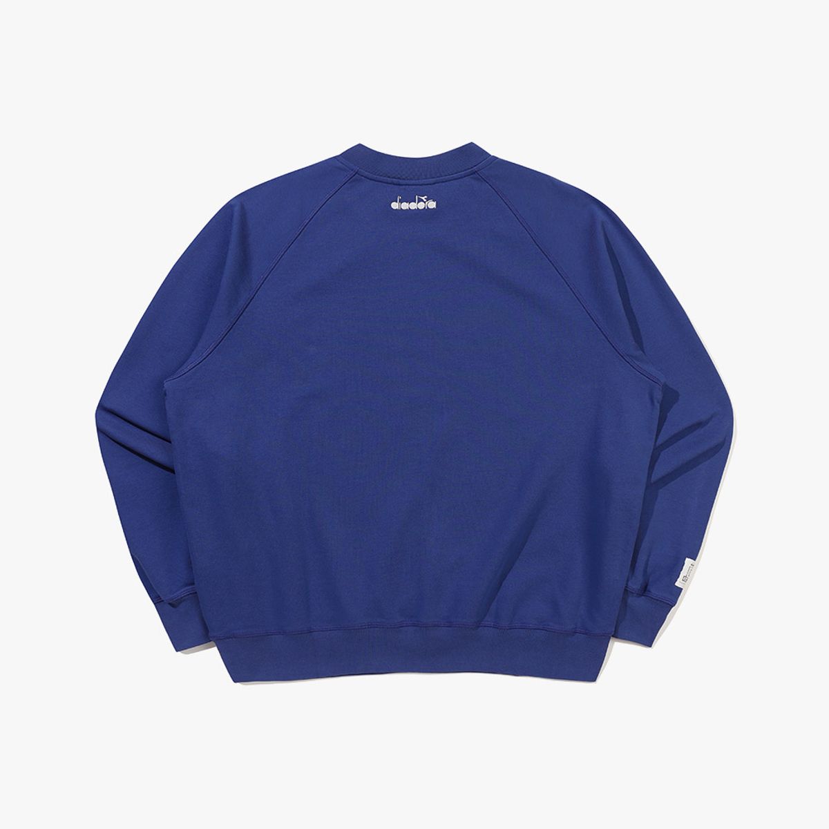 디아도라(diadora) 레거시 크루 맨투맨 BLUE