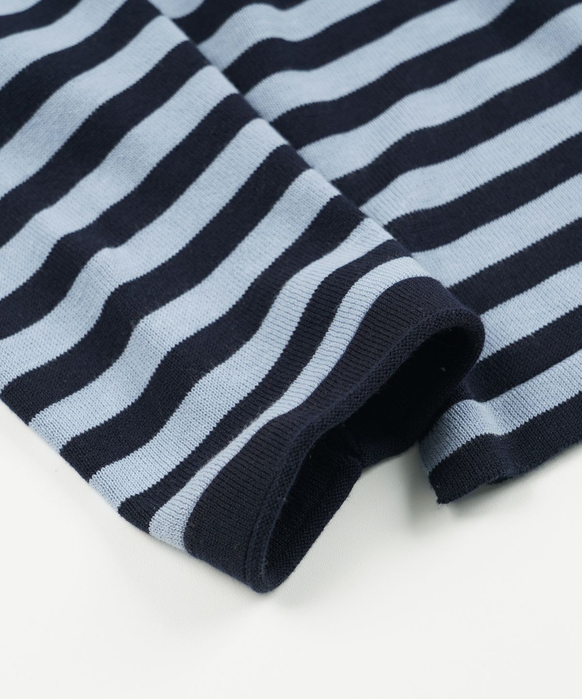 프리즘웍스(FRIZMWORKS) STRIPE KNIT LONG SLEEVE _ NAVY