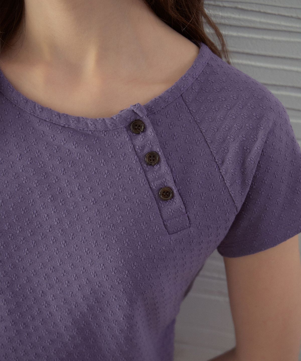 아우어노스텔지아(OURNOSTALGIA) Jacquard Button Half T-Shirt_Vintage Purple(OB6TP15)