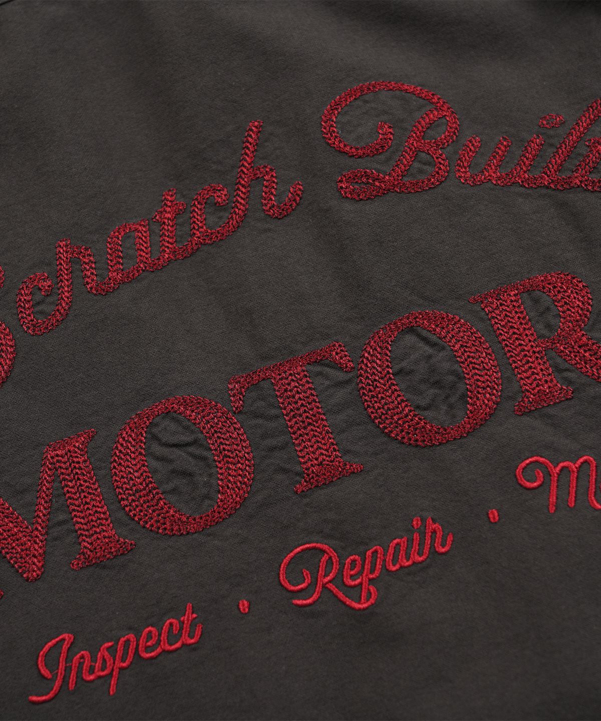 프리즘웍스(FRIZMWORKS) SCRATCH BUILT MOTORS HALF SHIRT _ CHARCOAL